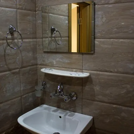 Family Saint Iliya Hotel