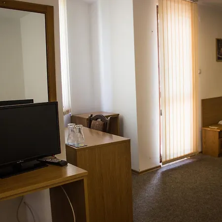 семеен свети илия Бургас