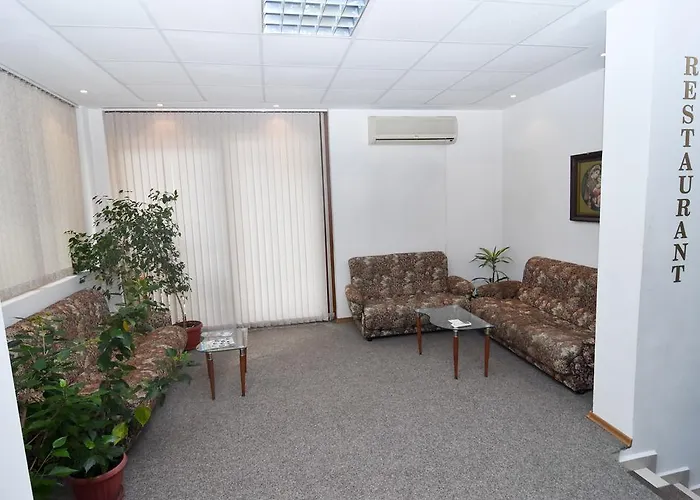 Hotel Family Saint Iliya 3*